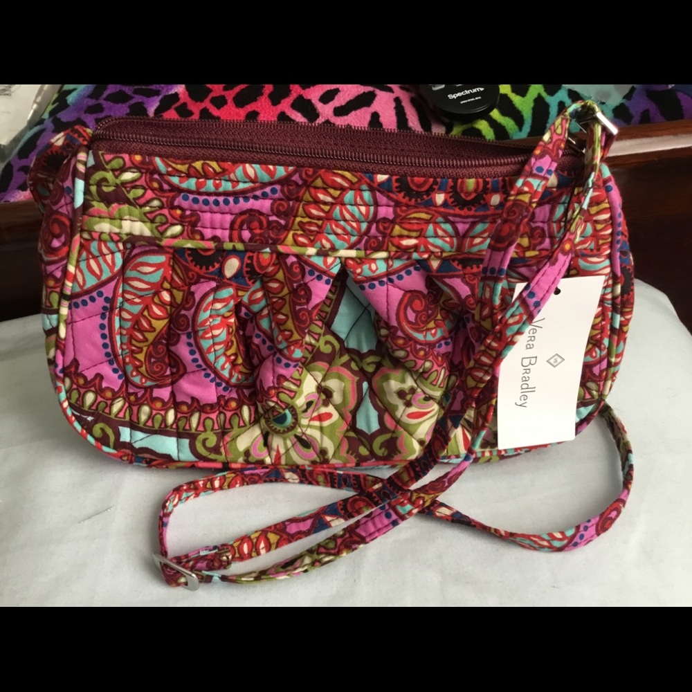 Vera Crossbody